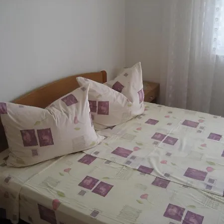 & Tereza Vodice